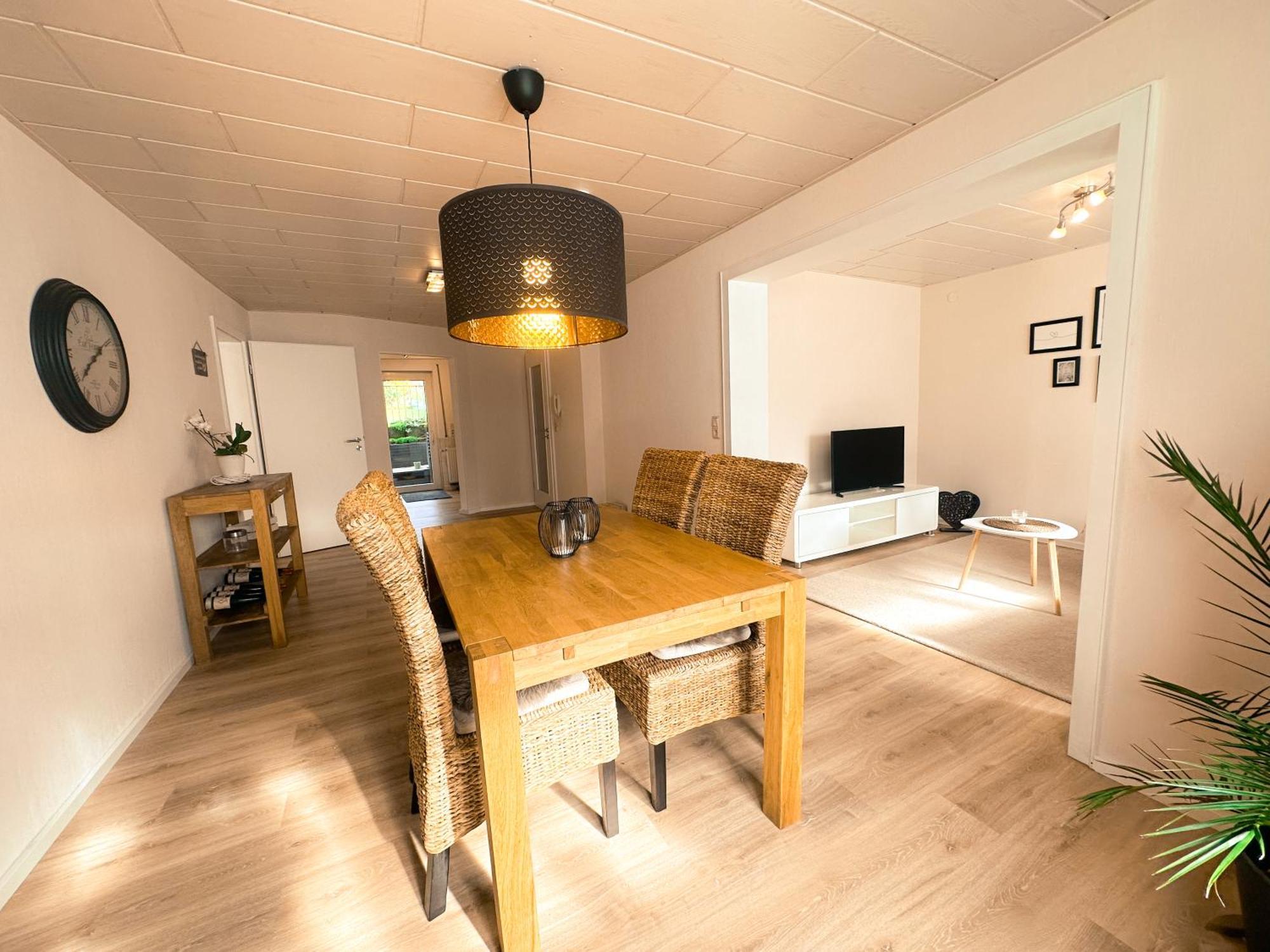 Gemuetliche Ferienwohnung In Der Eifel - Naehe Mosel Bausendorf Екстериор снимка
